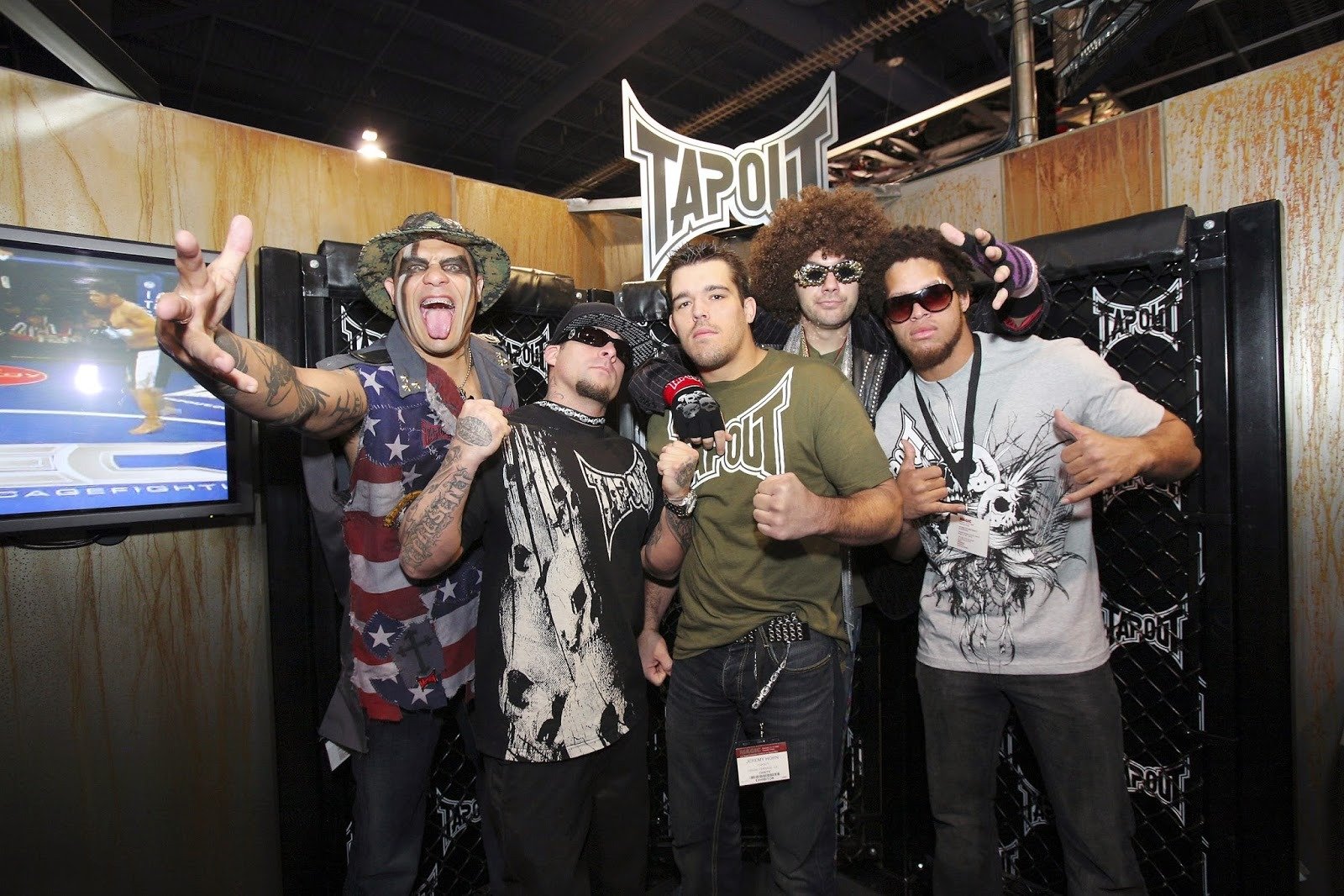 Tapout Clothes