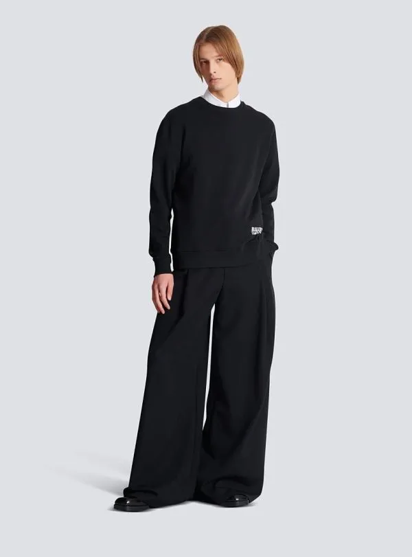 Balmain Sweatshirt: Why It’s Taking Over 2025’s Urban Fashion Scene 2 Balmain Sweatshirt