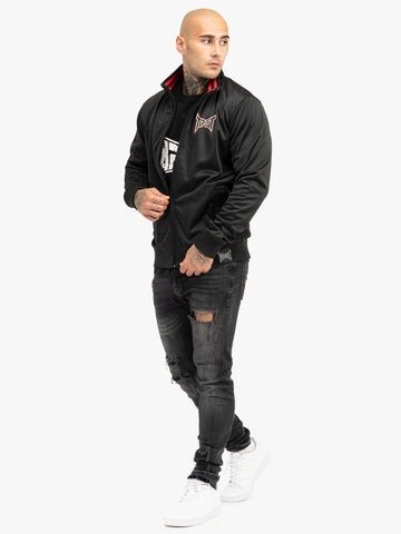 Who Started Tapout? Inside the Story of the MMA Clothing Empire 2 tapout jacket